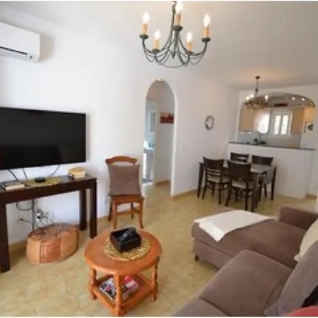 Homley * Fuengirola